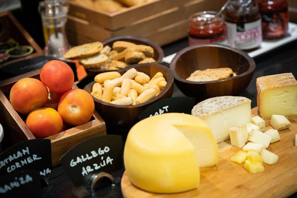 Catalonia Born Hotel Барселона Екстериор снимка