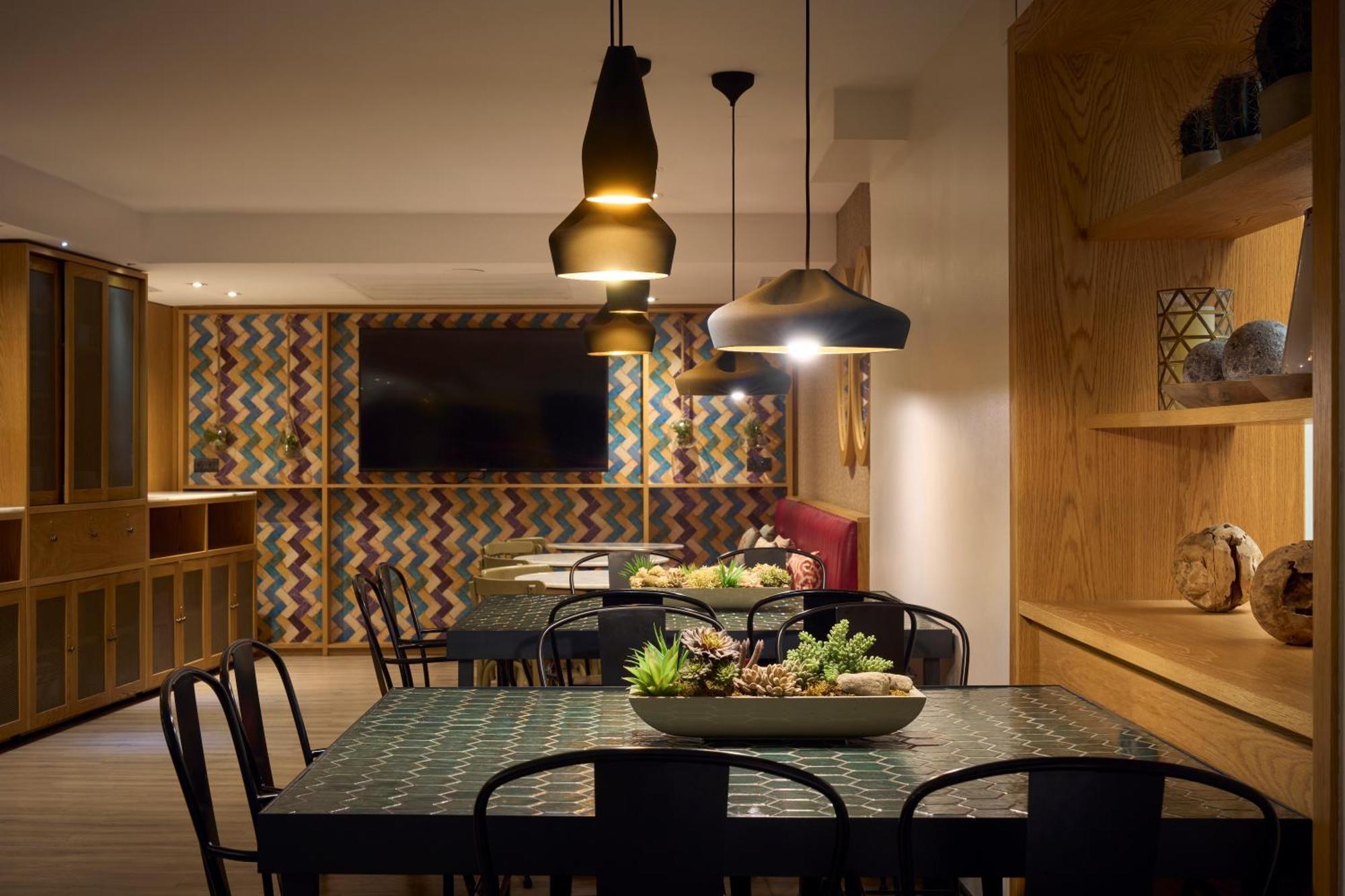 Catalonia Born Hotel Барселона Екстериор снимка