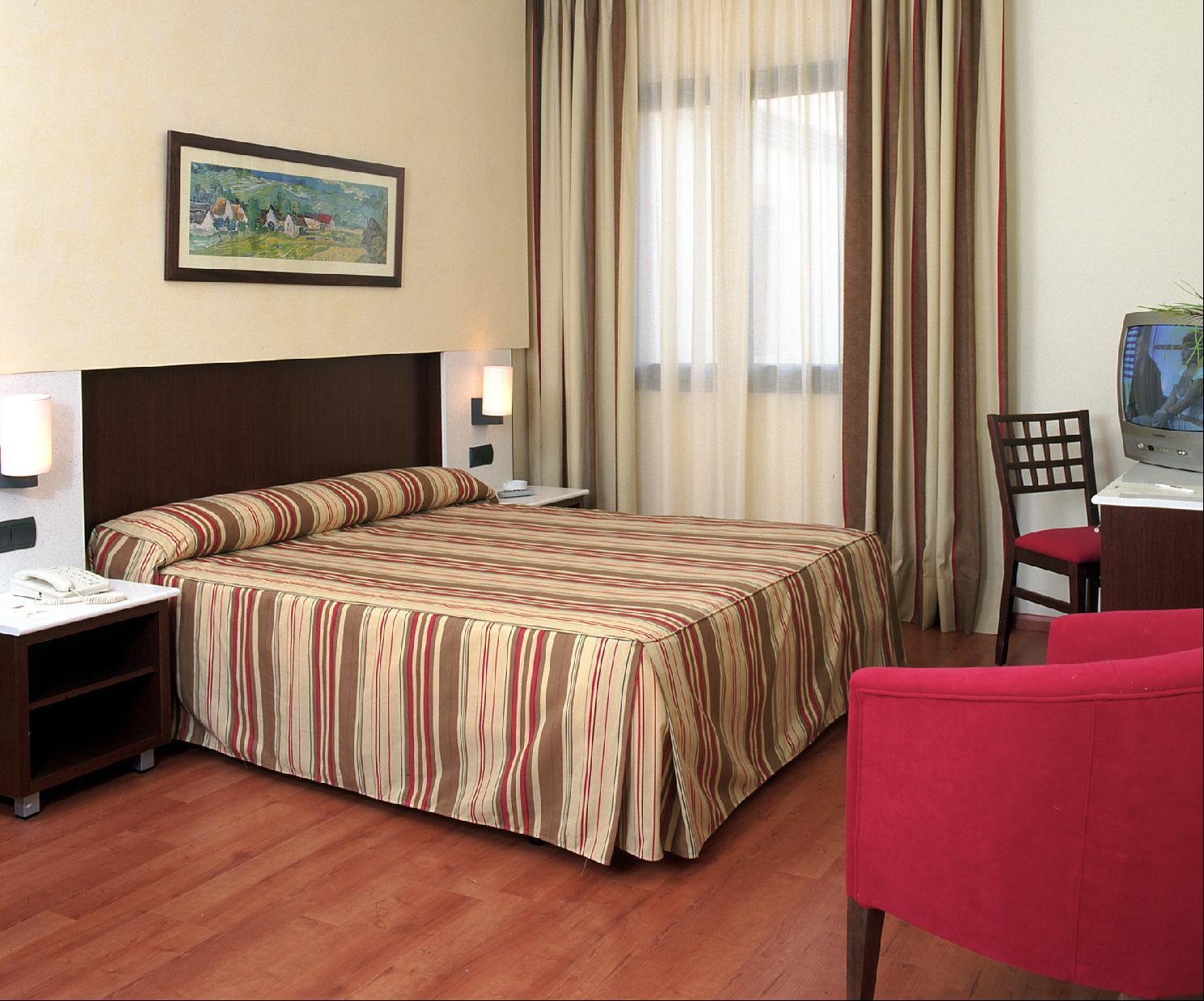 Catalonia Born Hotel Барселона Стая снимка