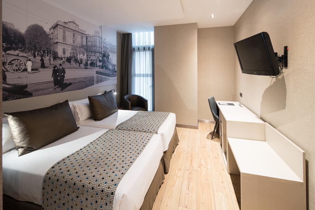 Catalonia Born Hotel Барселона Стая снимка