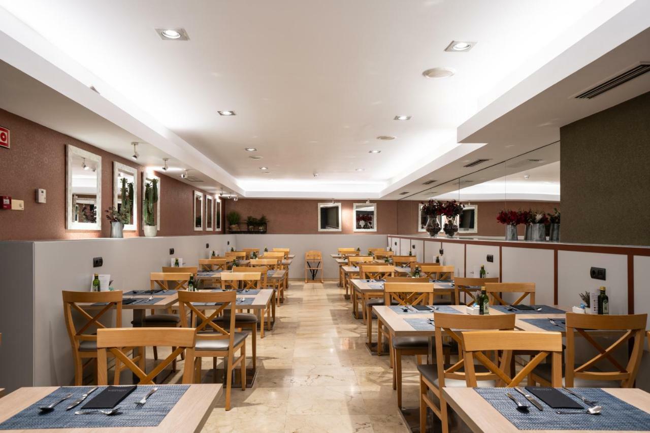 Catalonia Born Hotel Барселона Екстериор снимка
